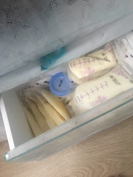 Пакеты Philips AVENT для хранения грудного молока 25 х 180 мл (SCF603/25) фото от покупателей 5