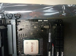 Материнская плата Asus ROG Strix B550-I Gaming (sAM4, AMD B550, PCI-Ex16) фото от покупателей 6