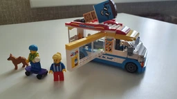 Конструктор LEGO City Great Vehicles Грузовик мороженщика 200 деталей (60253) фото от покупателей 5