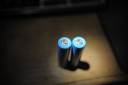 Аккумулятор високострумовий літій-іонний Westinghouse Li-ion INR18650, 3,7V, 2000mAh, 10С фото від покупців 9