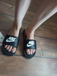 Жіночі шльопанці для пляжу Nike W Victori One Nn Slide CN9677-004 36.5 (6) 23 см Чорні (194497883601) фото від покупців 4