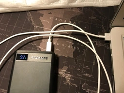 УМБ Promate Capital-30 30000 mAh 65W PD USB-C 22.5W QC USB-A total 87.5W Black (capital-30.black) фото от покупателей 1
