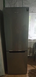 Двухкамерный холодильник Samsung RB33J3000SA/UA фото от покупателей 4