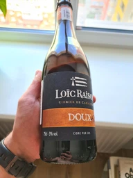 Сидр Loic Raison Cider Doux яблочный сладкий 3% 0.75 л (3256550086286_3186630001215) фото от покупателей 1