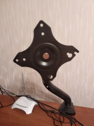 Настольное крепление для монитора UFT MM1 Mount Black фото от покупателей 11