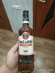 Ром Bacardi Spiced 1 л 40% (7610113008263) фото від покупців 16