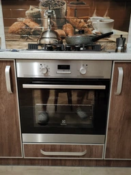 Духова шафа електрична Electrolux EZB53400AX фото від покупців 14