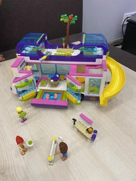 Конструктор LEGO Friends Автобус друзів 778 деталей (41395) фото від покупців 3