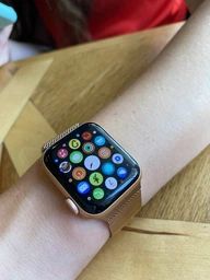 Смарт-часы Apple Watch SE GPS 40mm Gold Aluminium Case with Pink Sand Band (MYDN2UL/A) фото от покупателей 7