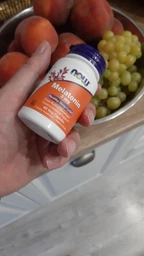 Натуральна добавка NOW Melatonin 3 mg, 60 вегакапсул фото від покупців 4