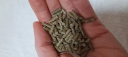 Гранулированный корм для кроликов Vitakraft Pellets 1 кг фото от покупателей 3