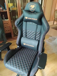 Комп'ютерне крісло для геймера Cougar Armor Pro Black/black фото від покупців 11