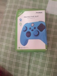 Силиконовый чехол + накладки для геймпада Xbox Series S X TYX-0626 Dobe красный фото от покупателей 8