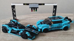 Конструктор LEGO Автомобілі Formula E Panasonic Jaguar Racing GEN2 та Jaguar I-PACE eTROPHY 565 деталей (76898) фото от покупателей 3