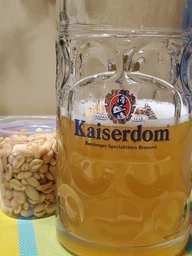 Подарунковий набір пиво Kaiserdom Kellerbier Krugset напівтемне нефільтроване 4.7% 1 л + кухоль 1 л (4004591137554) фото від покупців 2