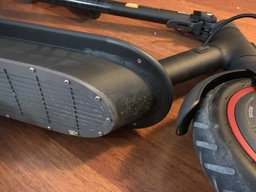 Електричний самокат Xiaomi Mi Electric Scooter Pro 2 Black FBC4025GL фото від покупців 16
