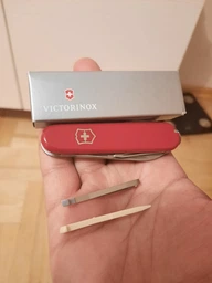 Швейцарский мультиинструмент Victorinox Sportsman 84 мм Красный 0.3803