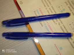 Набор из 4-х гелевых ручек Buromax Erase Slim Пиши-стирай 0.7 мм (4 синих) (BM.8301.Z) фото от покупателей 5