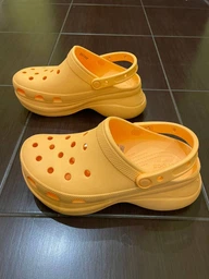 Женские кроксы Crocs Jibbitz Classic Bae Clog W 206302-100 37-38 (M5/W7) 23 см White (2000000000198_191448510982) фото от покупателей 7