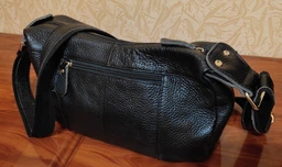 Сумка кросс-боди женская кожаная Laras 10t300 Black (ROZ6206100468) фото от покупателей 2