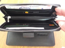 Вертикальний молодіжний гаманець із натуральної шкіри ST Leather Чорний для карт унісекс (bg193fash00) фото від покупців 12