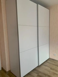 Шафа-купе двохдверна Doros G-Caiser 220х60х240 см Білий/Бетон (DRS-011006) фото від покупців 6