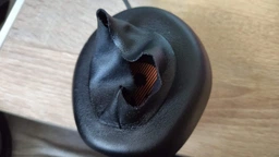 Ігрова гарнітура JBL Quantum 200 Black (JBLQUANTUM200BLK) фото від покупців 9