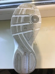 Жіночі кросівки Adidas Strutter GX0671 37.5 (4.5UK) 23 см Ftwwht/Sabemt/Halsil (4065418991421) фото від покупців 3