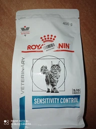 Сухий корм Royal Canin Sensitivity Control (Роял Канін Контрол) для кішок з харчовою алергією 0,4 кг фото від покупців 1