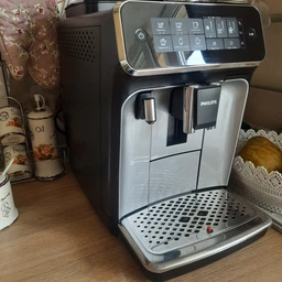 Кофемашина PHILIPS Series 3300 EP3343/50
