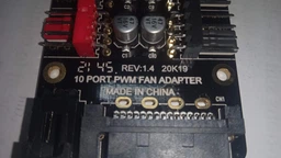 Сплиттер PWM Fan Hub на 10 вентиляторов (4-pin) с питанием SATA — для вентиляторов ПК фото от покупателей 3