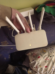 Маршрутизатор Xiaomi Mi WiFi Router 4A R4AC (DVB4230GL) WiFi5 / AC1200 / 100 Мбит/с