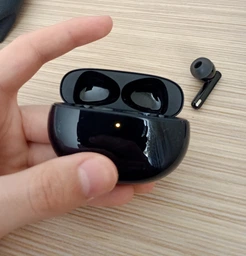 Навушники OPPO Enco Free 2 Black (W52 black) фото від покупців 3