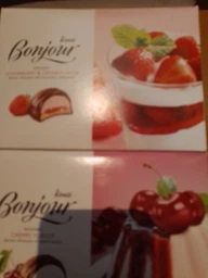 Упаковка конфет Konti Bonjour Десерт вкус клубники со сливками 232 г (4823088608267) фото от покупателей 2