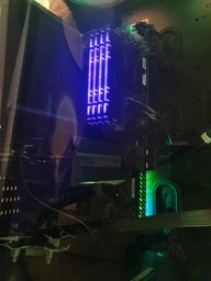 Оперативная память HyperX DDR4-3200 16384MB PC4-25600 (Kit of 2x8192) Predator RGB (HX432C16PB3AK2/16) фото от покупателей 19