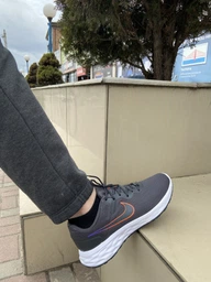 Мужские кроссовки для бега Nike Revolution 6 Next Nature DC3728-003 44 (10US) 28 см Черные (195242835289) фото от покупателей 12