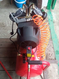 Компресор 50 л, 4 HP, 3 кВт, 220 В, 10 aтм, 420 л/хв., 2 циліндри INTERTOOL PT-0007 фото від покупців 2