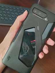 Смартфон ASUS ROG Phone 5S 12/128GB White (ZS676KS) фото від покупців 2