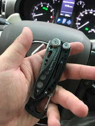 Мультитул Leatherman Skeletool CX 830958