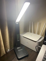 Настільна LED лампа VHG TX26CО з календарем та бездротовою зарядкою White фото від покупців 3