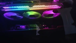Відеокарта ASUS RTX 3070 8Gb ROG Strix White OC V2 LHR (ROG-STRIX-RTX3070-O8G-WHITE-V2) фото від покупців 2
