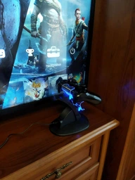 Двойная зарядная станция Dual USB Charging Stand для геймпадов PlayStation (PS4 / PS4 Slim / PS4 Pro) Dualshock 4 Черный Без Бренда