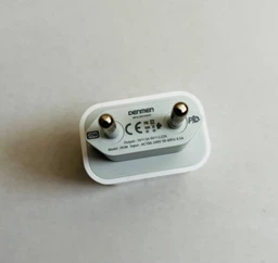 Сетевое зарядное устройство для iPhone Power Adapter 18W USB-C Блок питания для айфон Type-C Адаптер для зарядки White фото від покупців 2