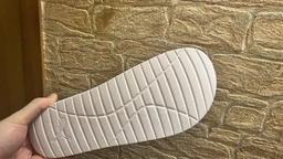 Чоловічі шльопанці Puma Divecat V2 Lite White-Puma Black 374823-04 40.5 Білі (4064536193601) фото від покупців 9