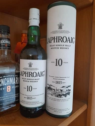 Виски Laphroaig 10 лет выдержки 0.7 л 40% (5010019640260_5010019000255) фото от покупателей 10