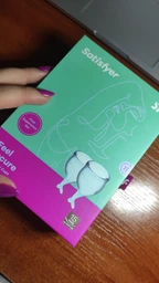Набор менструальных чаш Satisfyer Feel Secure (light blue), 15мл и 20мл, мешочек для хранения фото от покупателей 1