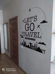 Вінілові наклейки Let's go travel (текстова наклейка подорожі текст на стіну) глянець 1120х1200 мм фото від покупців 1