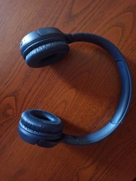 Наушники JBL TUNE 510 BT Black (JBLT510BTBLKEU) фото от покупателей 1