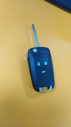 Корпус викидного ключа Opel Vectra Astra Insignia AdlerKey (62-09) на 3 кнопки (для реставрації відновлення ключа, простий корпус з лезом, болванка, деталь, запчастина для Опель)