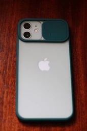Чохол для смартфона UFT із захисною шторкою камери для Apple iPhone 12 Red (12Red) фото від покупців 1
